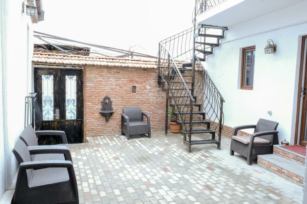 3 Studio Tbilisi Exterior photo
