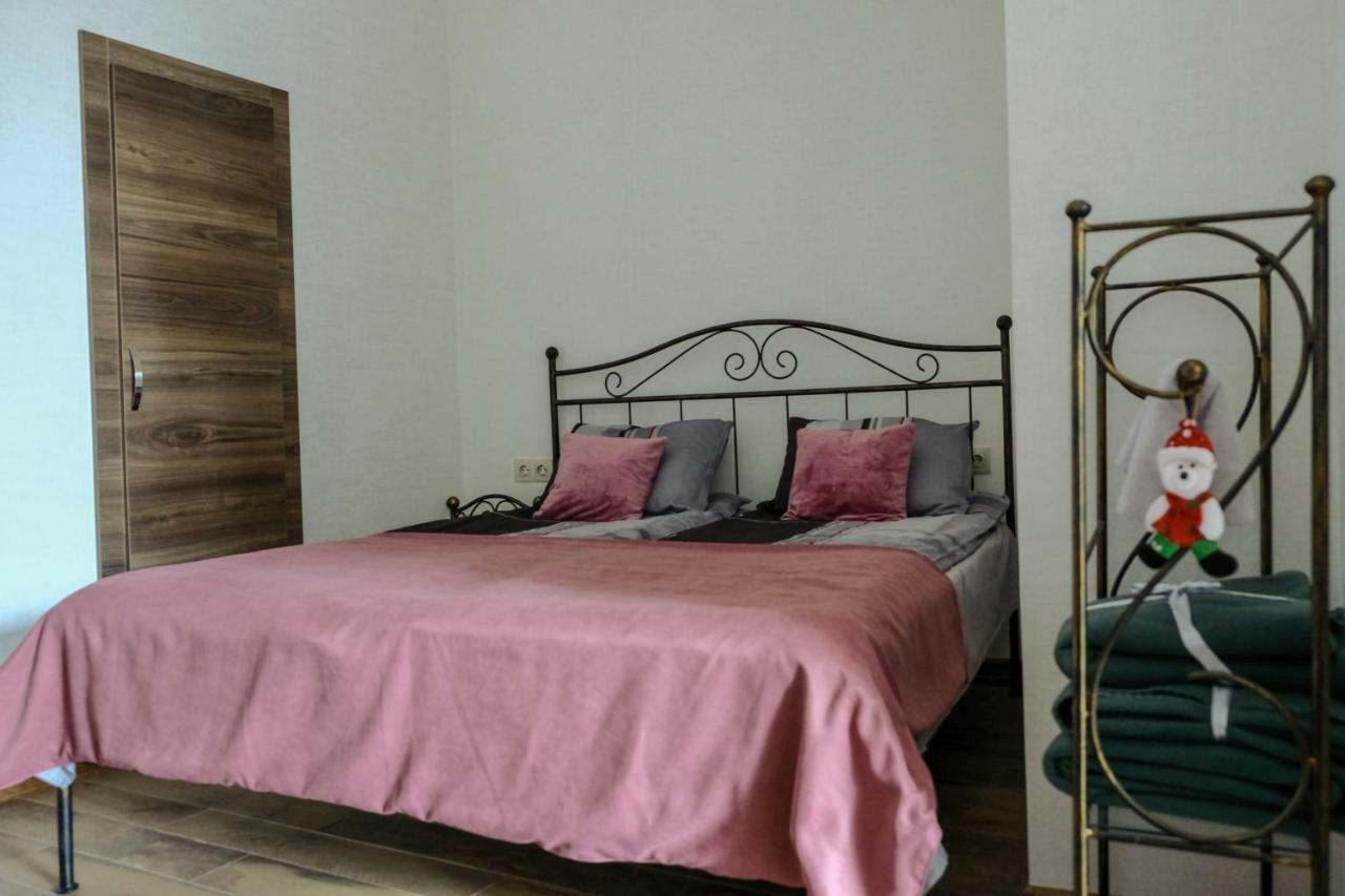 3 Studio Tbilisi Room photo